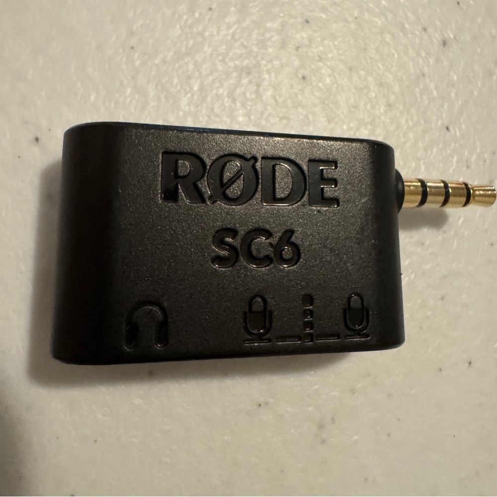 Rode SC6 Dual TRRS Input and Headphone Output for Smartphones